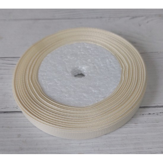 Лента репсовая однотонная 1 см*20 ярдов, цв. молочный, цена за катушку